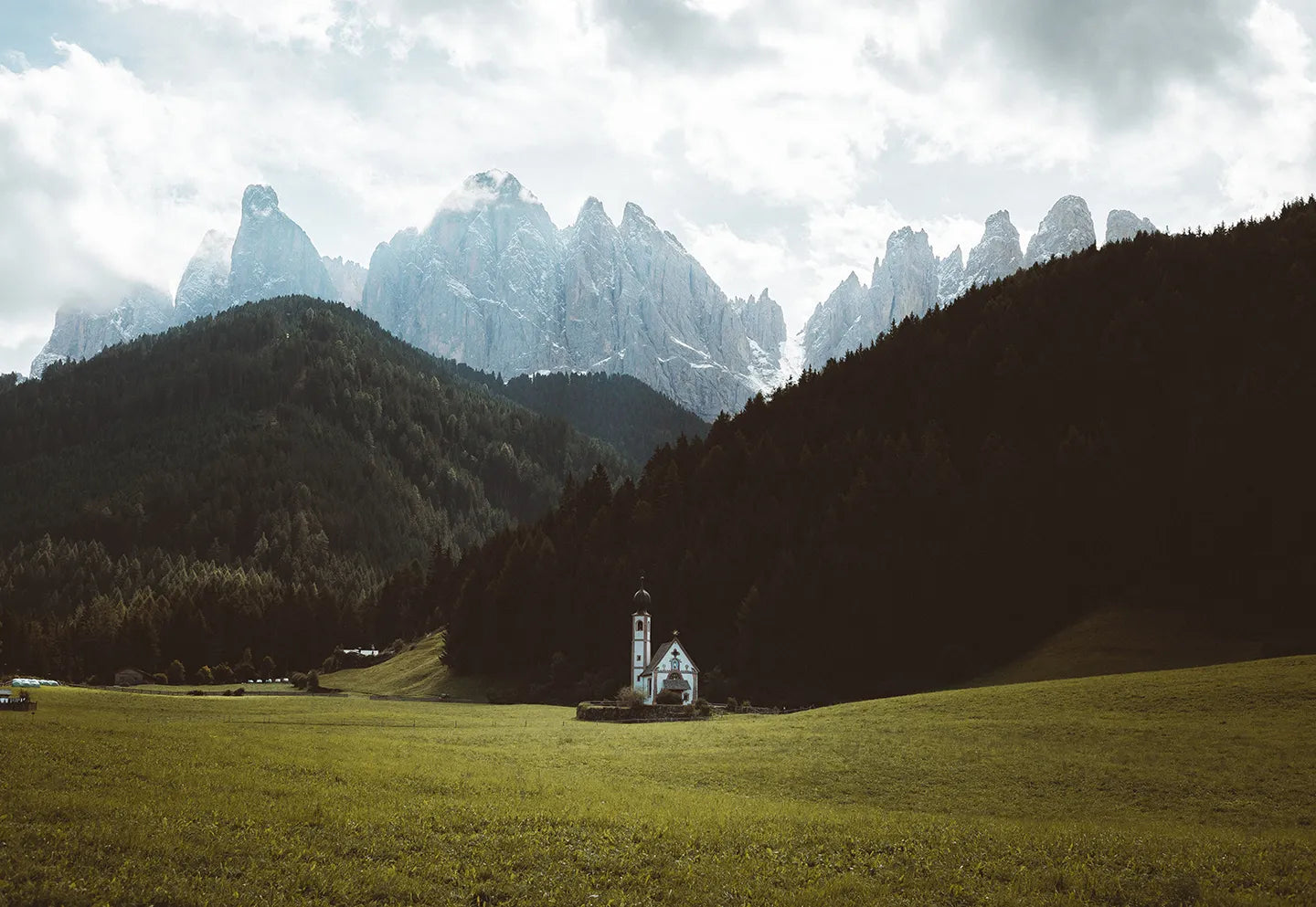 Iglesia dolomitas zona original limoncello olivier